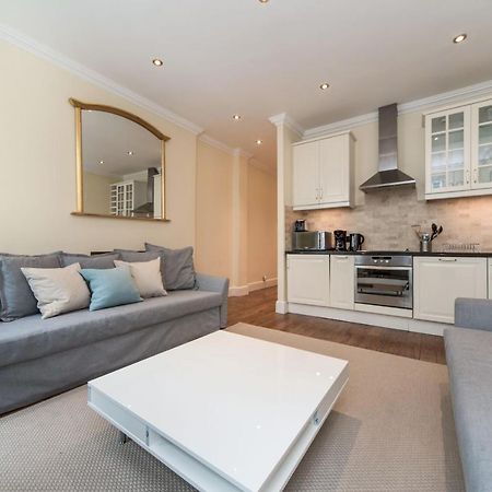 Piccadilly Exclusive Apartments Лондон Екстериор снимка