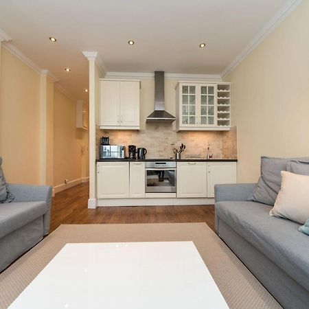 Piccadilly Exclusive Apartments Лондон Екстериор снимка